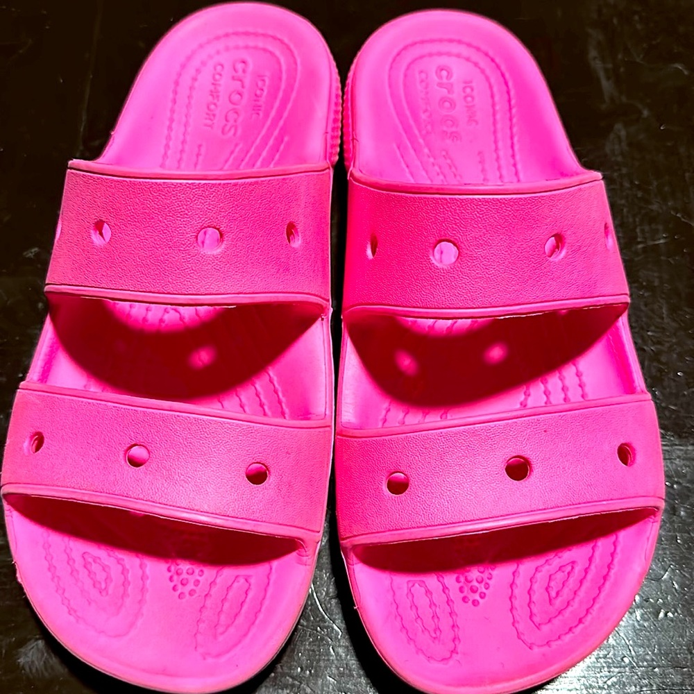 Crocs